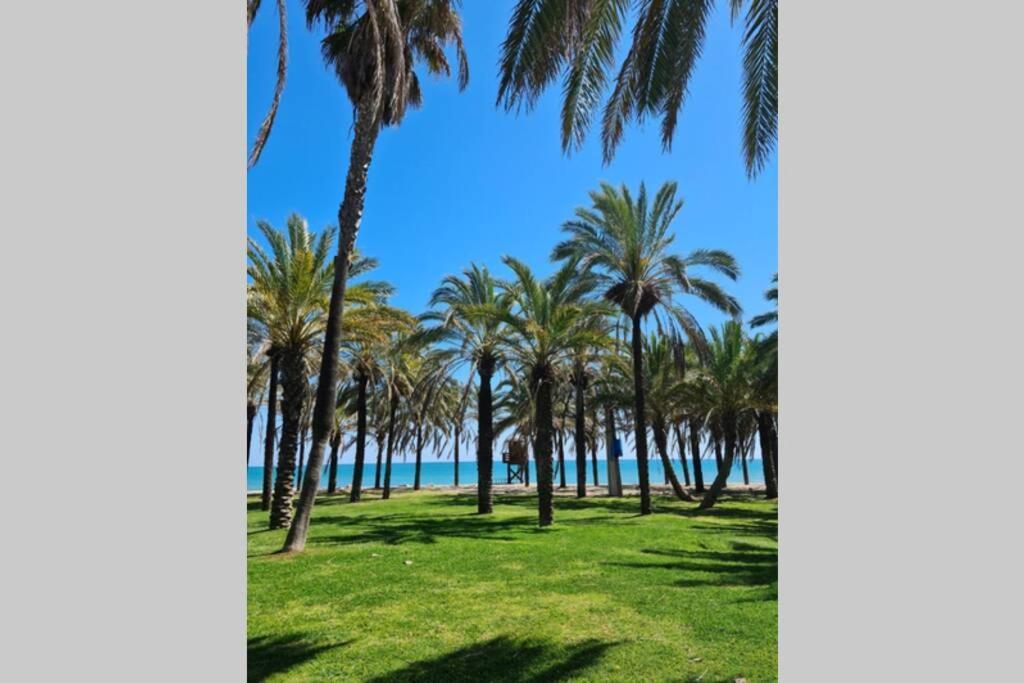 Calmahouse Carihuela Lejlighed Torremolinos Eksteriør billede