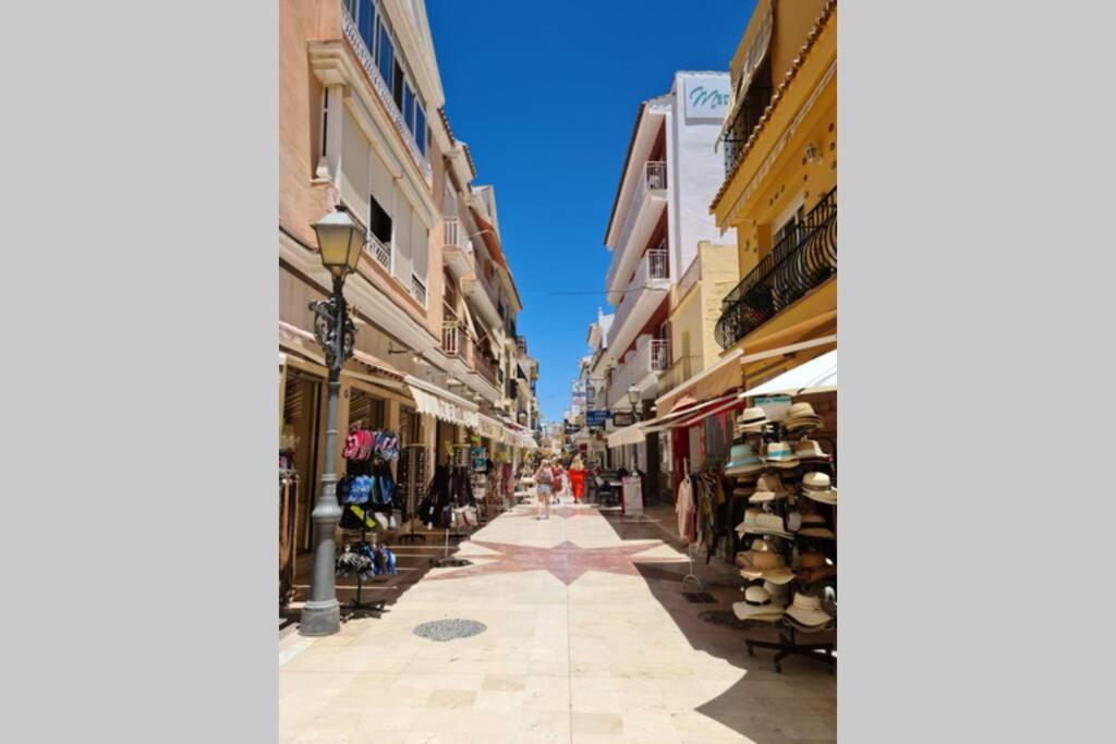 Calmahouse Carihuela Lejlighed Torremolinos Eksteriør billede