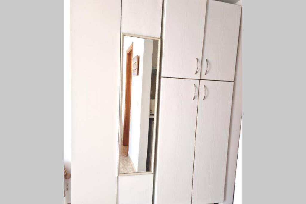 Calmahouse Carihuela Lejlighed Torremolinos Eksteriør billede