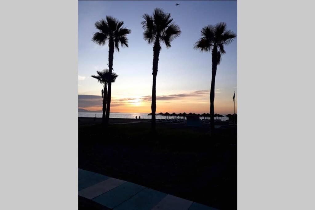 Calmahouse Carihuela Lejlighed Torremolinos Eksteriør billede